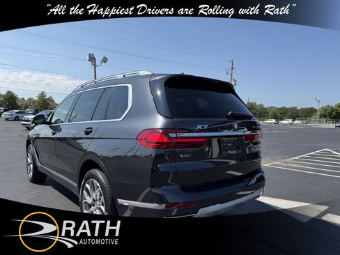 Used 2021 BMW X7 xDrive40i w/ Cold Weather Package image 7