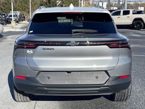 New 2026 Chevrolet Equinox EV LT w/ LPO, Tech Bronze Package image 6