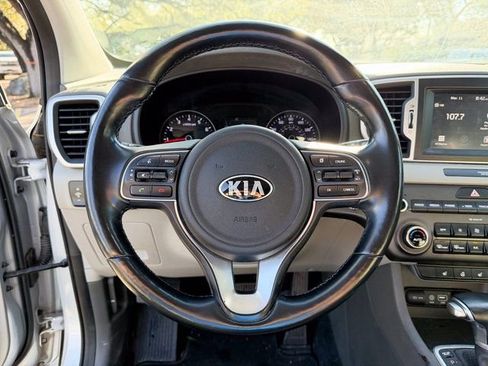 Used 2017 Kia Sportage EX w/ EX Premium Package image 8