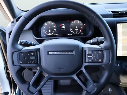 New 2026 Land Rover Defender 110 X-Dynamic SE AWD/4WD image 29