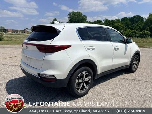 Certified 2022 Kia Sportage LX FWD image 5