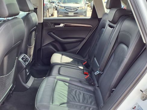 Used 2015 Audi Q5 2.0T Premium Plus w/ Technology Package AWD/4WD image 18