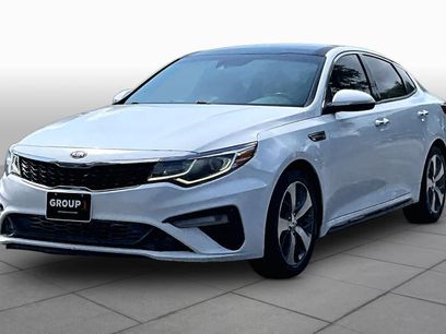 Used 2020 Kia Optima S w/ S Panoramic Sunroof Package