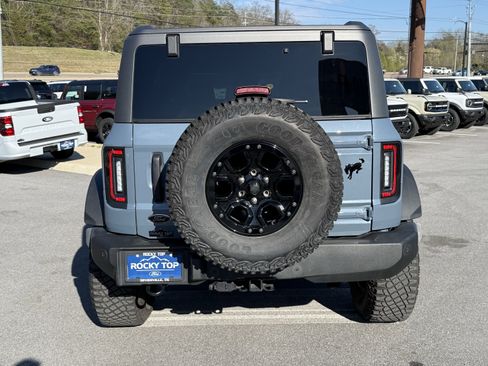 Used 2024 Ford Bronco Wildtrak image 6