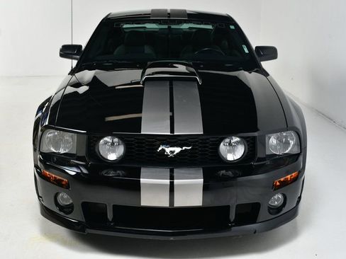 Used 2006 Ford Mustang GT image 10