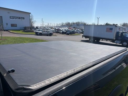 Used 2022 RAM 1500 Classic Warlock image 7