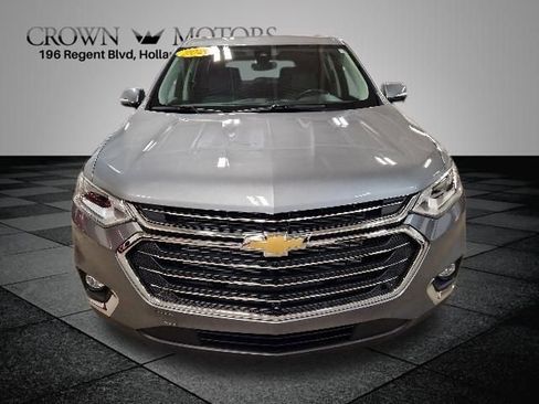 Used 2020 Chevrolet Traverse LT w/ LT Premium Package AWD/4WD image 8