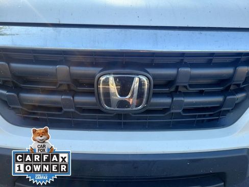 Certified 2024 Honda Ridgeline RTL image 8
