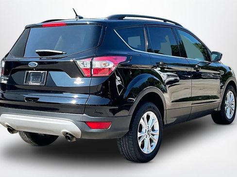 Used 2018 Ford Escape SE w/ Ford Safe & Smart Package AWD/4WD image 5