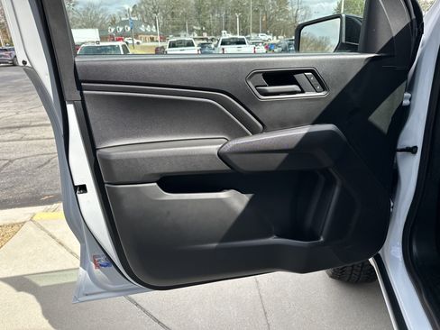 New 2025 Chevrolet Colorado Trail Boss w/ Midnight Edition image 12