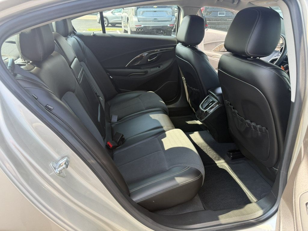 Used 2016 Buick LaCrosse FWD image 34