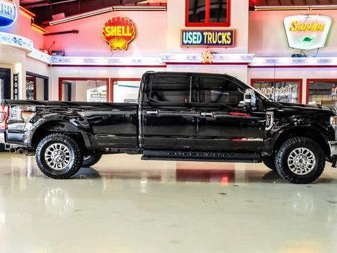 Used 2022 Ford F350 Lariat w/ Lariat Ultimate Package image 10
