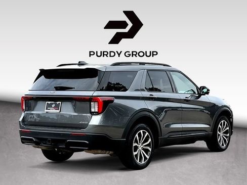 Used 2025 Ford Explorer ST-Line AWD/4WD image 8