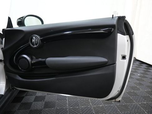 Used 2021 MINI Cooper S FWD image 24