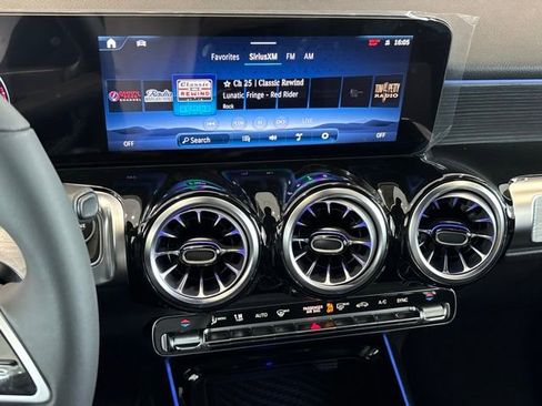 Certified 2026 Mercedes-Benz GLB 250 4MATIC image 23