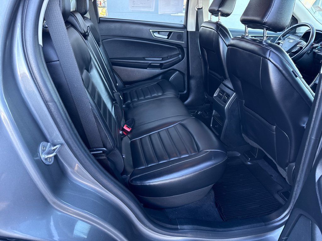 Used 2024 Ford Edge SEL AWD/4WD image 19