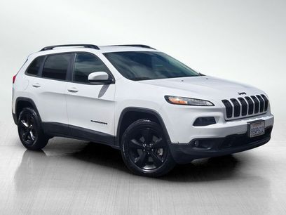Used 2018 Jeep Cherokee Latitude w/ Altitude Package