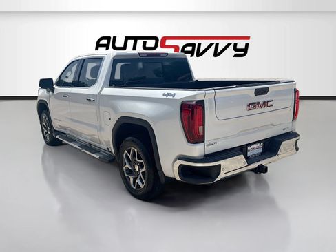Used 2024 GMC Sierra 1500 SLT w/ SLT Premium Plus Package AWD/4WD image 5