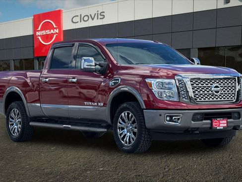 Used 2019 Nissan Titan Platinum Reserve w/ Platinum Utility Package AWD/4WD image 10