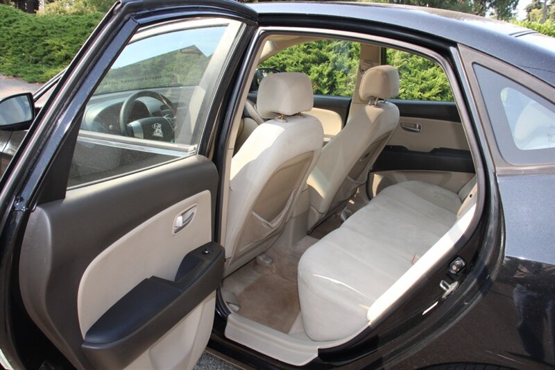 Used 2007 Hyundai Elantra GLS FWD image 15