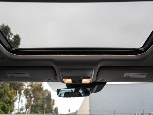 Used 2022 Honda Accord Touring image 15