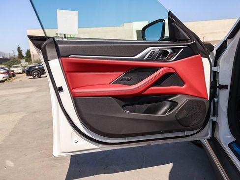 Certified 2025 BMW i4 eDrive40 RWD image 24