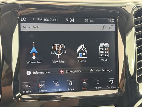 Used 2020 Jeep Cherokee Limited AWD/4WD image 22