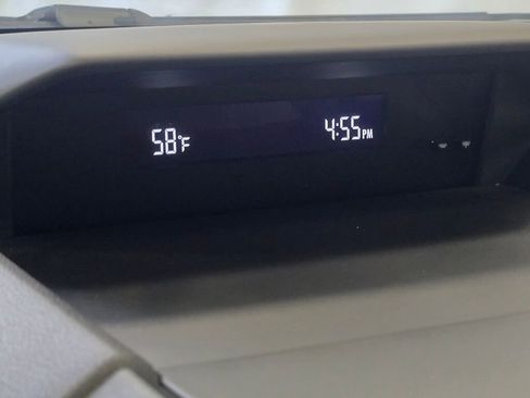 Used 2023 Subaru Impreza Premium image 45