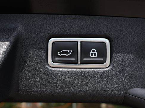 Used 2023 Kia Sorento SX Prestige AWD/4WD image 17