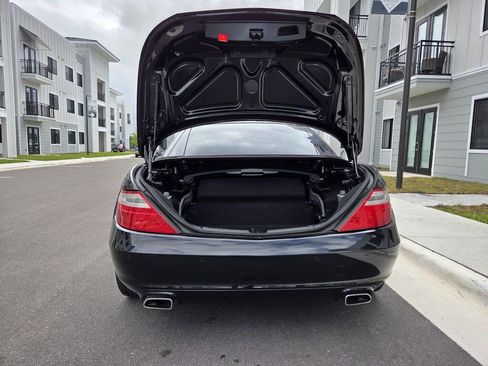 Used 2015 Mercedes-Benz SLK 250 image 23