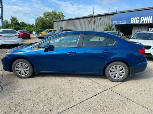 Used 2012 Honda Civic LX image 4