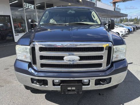Used 2005 Ford F350 Lariat AWD/4WD image 9