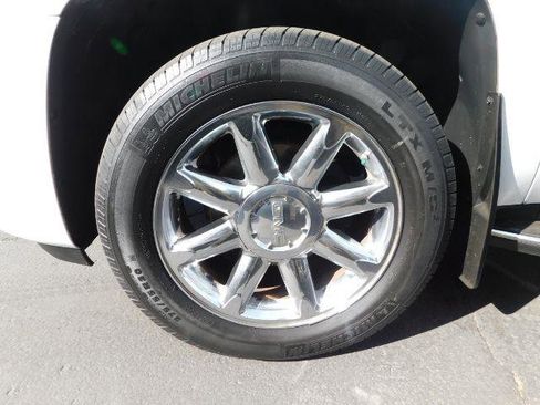 Used 2008 GMC Yukon Denali image 9