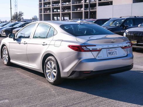 Used 2025 Toyota Camry LE FWD image 6
