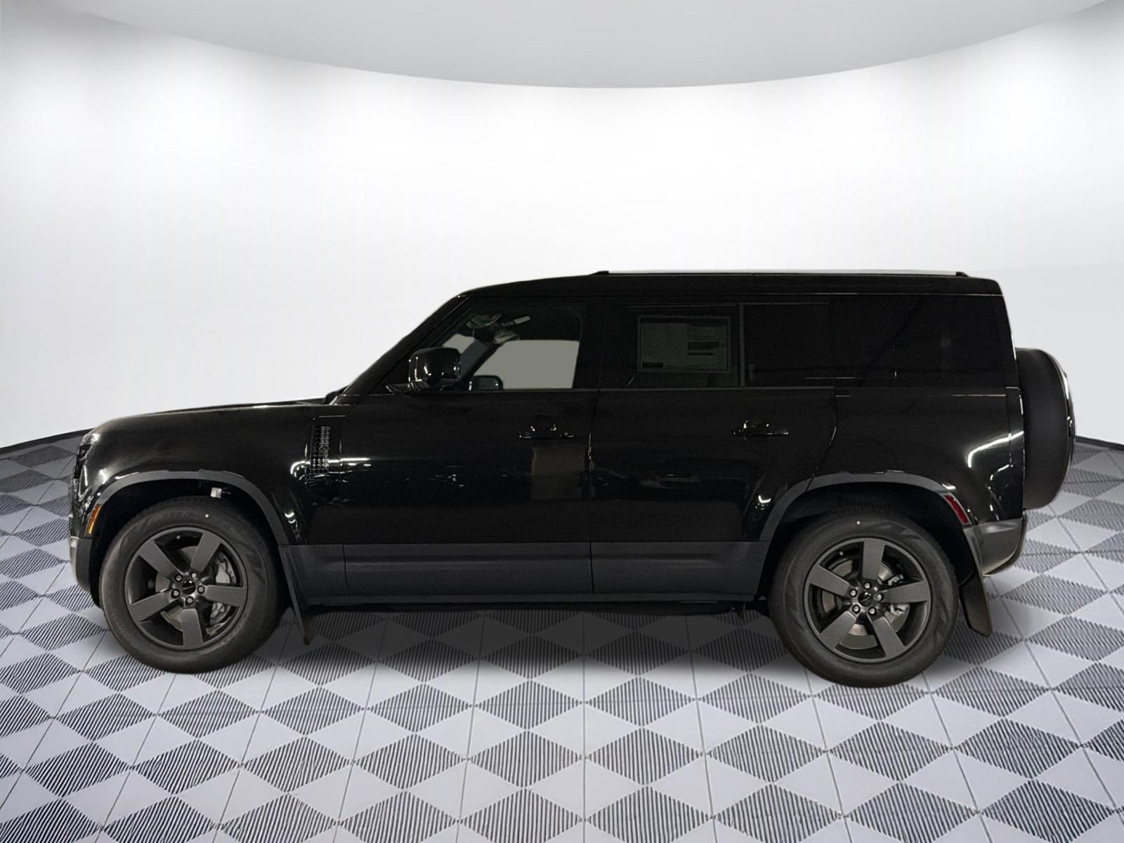 New 2026 Land Rover Defender 110 S AWD/4WD image 2