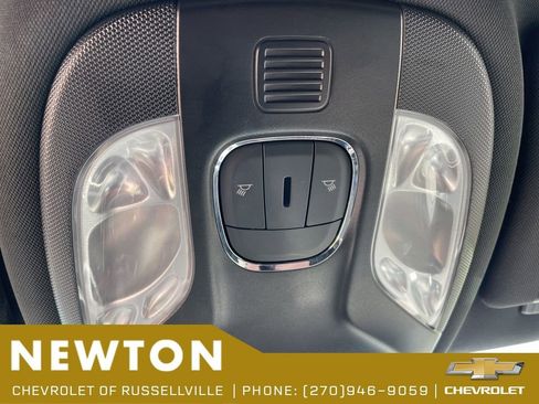 Used 2025 Jeep Compass Latitude AWD/4WD image 23