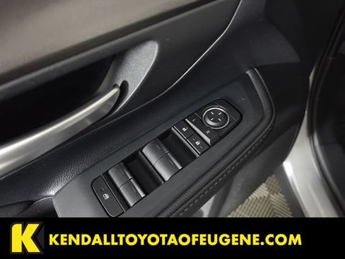 Certified 2025 Toyota Grand Highlander AWD image 21