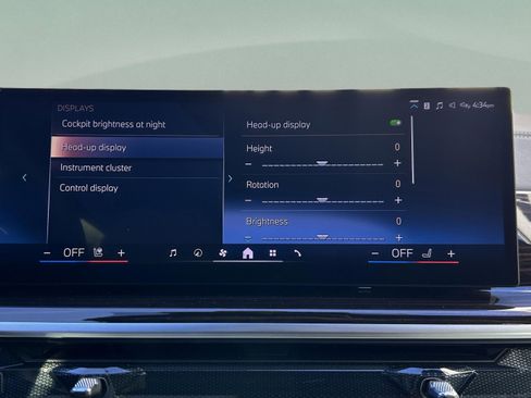 Used 2025 BMW X6 xDrive40i image 15