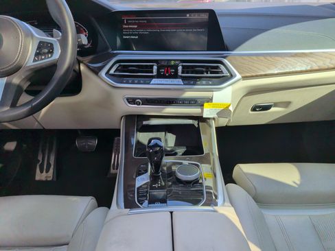 Used 2022 BMW X5 sDrive40i w/ M Sport Package RWD image 28