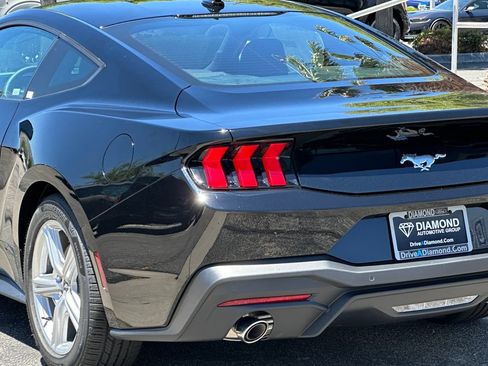 New 2026 Ford Mustang Coupe RWD image 5