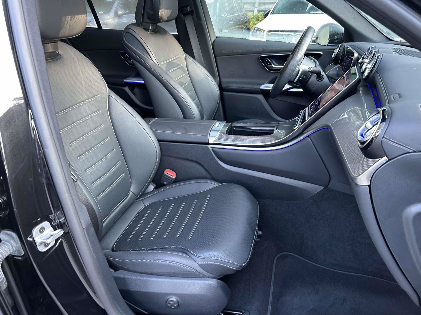 Certified 2025 Mercedes-Benz GLC 300 image 50