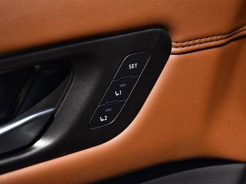 New 2025 Nissan Pathfinder Platinum w/ Cargo Package image 10