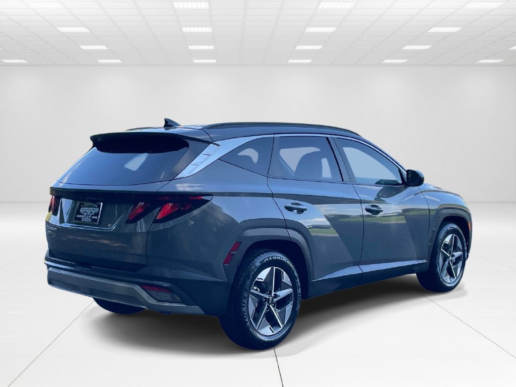 Certified 2025 Hyundai Tucson SEL FWD image 6