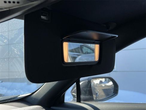 Used 2023 Cadillac XT4 Luxury w/ Cold Weather Package image 10