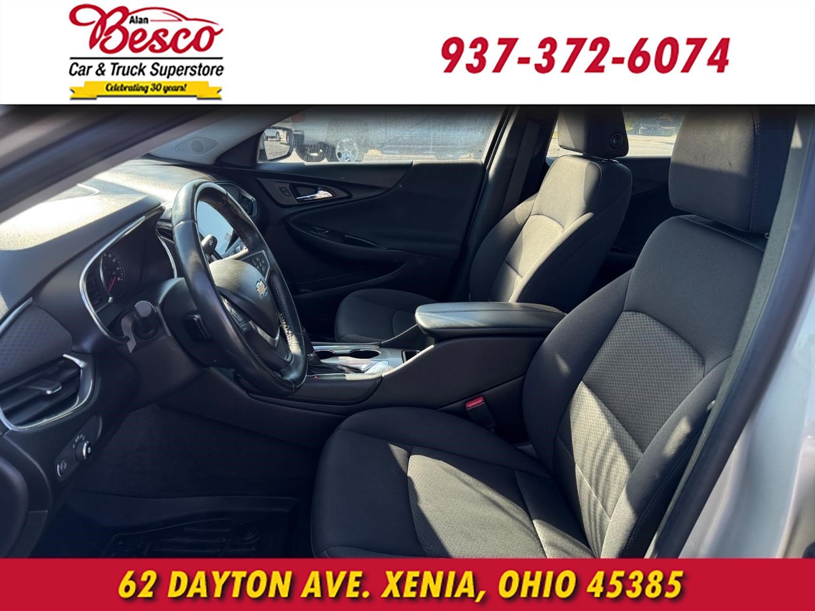 Used 2016 Chevrolet Malibu LT FWD image 9