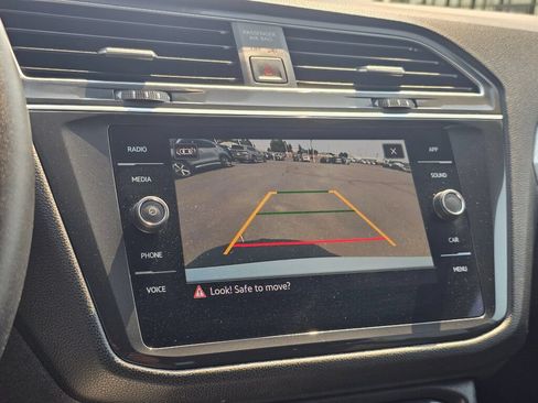 Certified 2024 Volkswagen Tiguan S FWD image 21