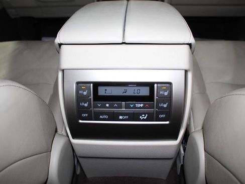 Used 2015 Lexus GX 460 w/ Premium Package AWD/4WD image 25