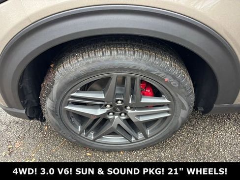New 2026 Ford Explorer ST w/ Sun And Sound Package AWD/4WD image 34