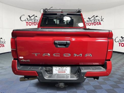 Used 2025 Toyota Tacoma SR5 AWD/4WD image 6