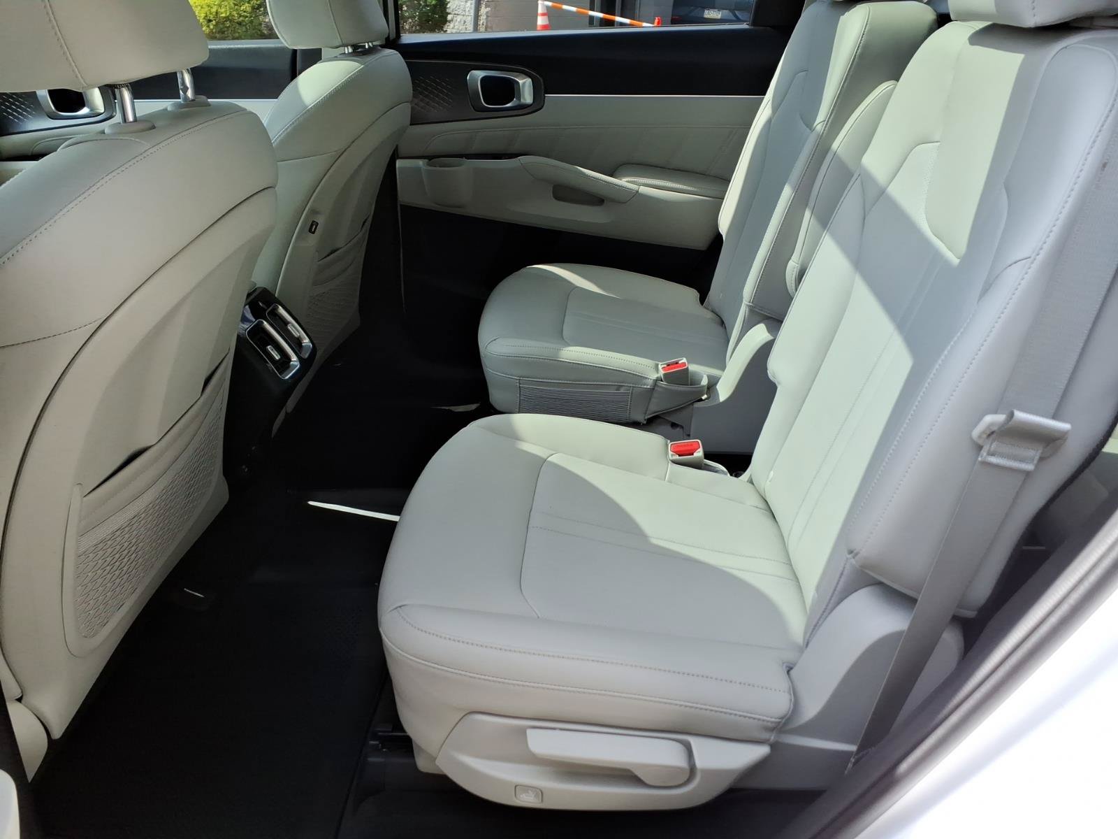 Used 2021 Kia Sorento SX AWD/4WD image 23